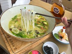 -芸南道·过桥米线(昆明老街旗舰店)