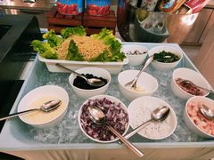 -海口绿发希尔顿酒店-田园汇自助餐·三文鱼·海鲜