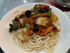 -汗腾格里·风味餐厅(新疆驻京办店)