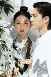 -唯一旅拍·颂当代影像艺术中心(上城店)