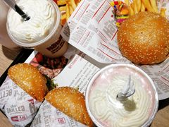 -The Habit Burger Grill 哈比特汉堡(爱琴海店)