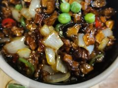 黑三剁配薄饼-雀舞云南菜(乐客城店)