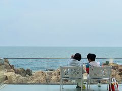 -北戴河碧螺塔海上酒吧公园