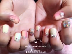 -睫乐园•睫公馆•美睫美甲沙龙