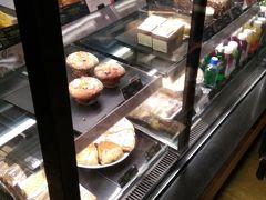 面包甜点陈列柜-星巴克臻选(周浦万达店)