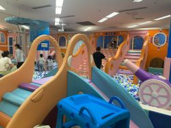 -孩子王童乐园(成都吾悦广场店)