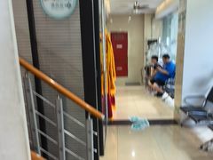 -瑞派天使宠物医院·神经外科·骨科·核磁CT(洛川中路店)