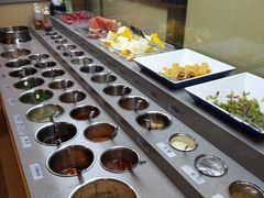 自助调料区-海底捞火锅(青山湖万达夜宵主题店)