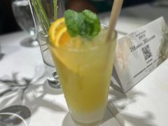 -Erman岩烧牛排(虹桥南丰城店)