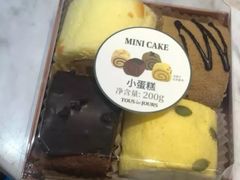 小蛋糕礼盒-多乐之日(和平伊势丹店)