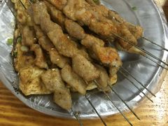 -亮亮烧烤(积玉桥总店)