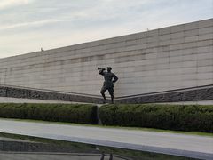 -侵华日军南京大屠杀遇难同胞纪念馆-停车场
