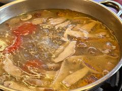 -老石黑山羊毛驴肉火锅(金凯广场店)