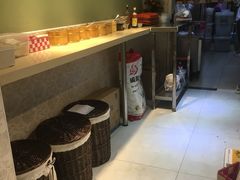 -丽丽三鲜螺蛳粉(田林路店)