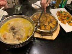 -河畔春天时尚餐厅