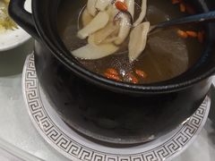 -骏莱海鲜鱼港(五角场店)