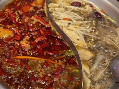 -沸炉重庆老火锅(军事博物馆店)