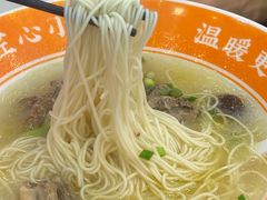 -程胖娃重庆小面(嘉禾金铂店)