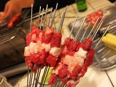 -喜悦小串丹东小黄牛海鲜烧烤大排档(民主广场店)