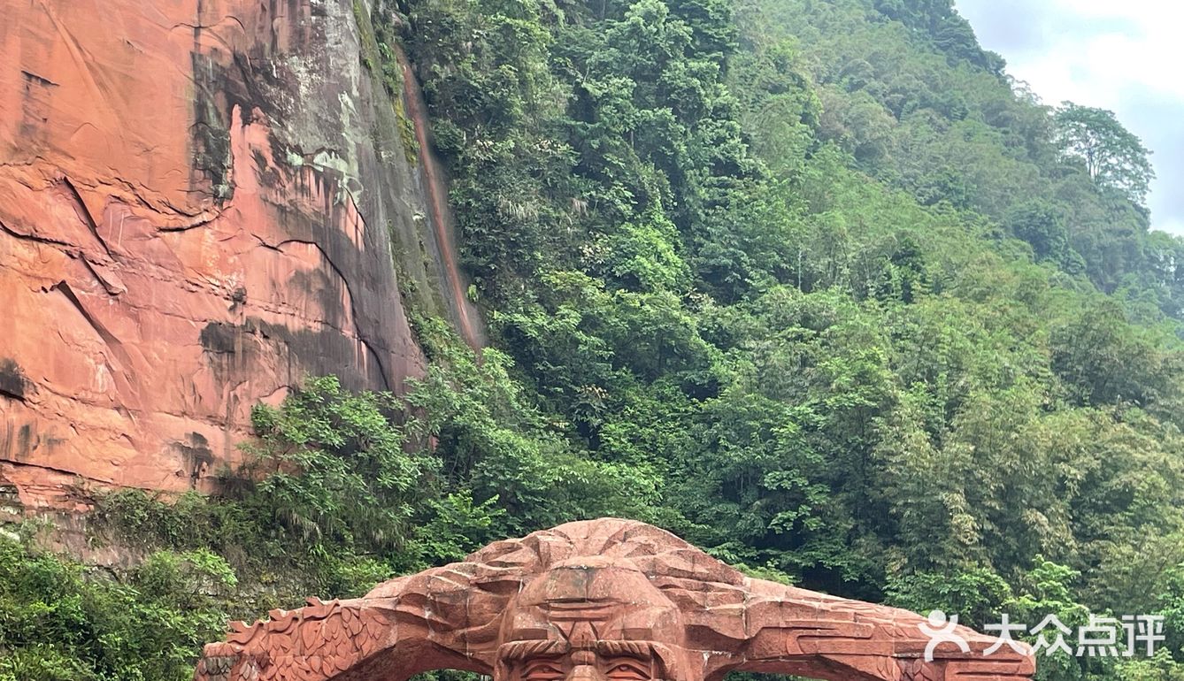 不算热门景区，五一人也不算特别多，但是很值得来