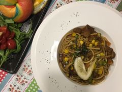 烟熏三文鱼彩虹贝果-吃饼人西餐(南开店)