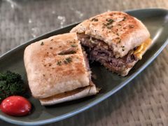-Let'sBURGERplus·非常创意汉堡(三里屯店)