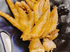 -何记花甲(海岸城旗舰店)
