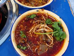 -马路边边麻辣烫(世纪金源店)
