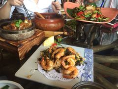 -云海肴·汽锅鸡·云南菜(天山百盛优客店)