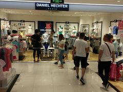 -宝大祥青少年儿童购物中心(南京东路店)