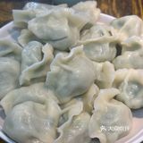 这家的饺子好吃，糖醋里脊也好吃！