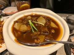 鲍汁萝卜牛腩煲-留半山·香港食堂(啦啦宝都店)