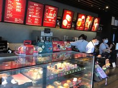 -星巴克臻选(上海长风大悦城店)