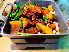 锅仔香焖黄牛肉-弄堂里(阿里西溪A区店)