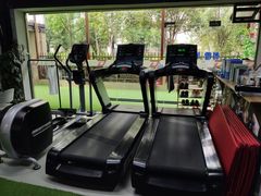 器械区-征成健身连锁私教工作室(九公里店)