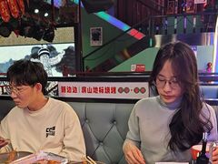 -路边边.炒菜烧烤.音乐餐厅(良乡长虹店)