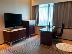 -上海龙之梦万丽酒店