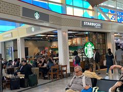 -英迪拉·甘地国际机场