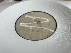 鲜菌蘑菇浓汤-乔泰勒JOETYLER西餐厅(曲江店)