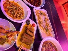 -粉墨特色菜·烧烤音乐酒馆