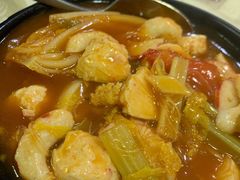 冬阴功素海鲜粉丝窝-佛有缘·32年老字号(广州首店)