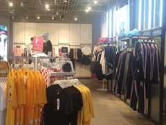-metersbonwe(中华城店)