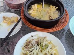 -品鲜村农家菜·阳澄湖大闸蟹(总店)