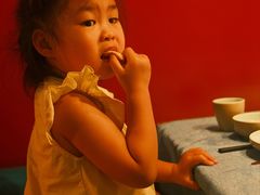 -香巴拉云南餐厅(华莱坞店)