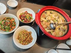 -湘知湘味(岳麓山店)