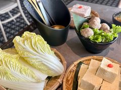 -罗勒家·养生火锅· Bistro(大望路店)