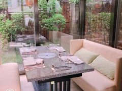 -辉哥火锅(虹桥路店)