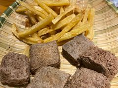 薯条臭豆腐双拼-丁记盐蘸牛肉·新杭菜(河东路店)