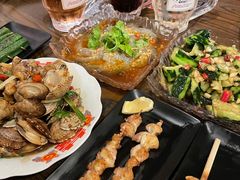 -人间半杯·小酒馆创意菜(三里屯店)