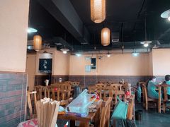 大堂-东镇老火锅(长春路首店)